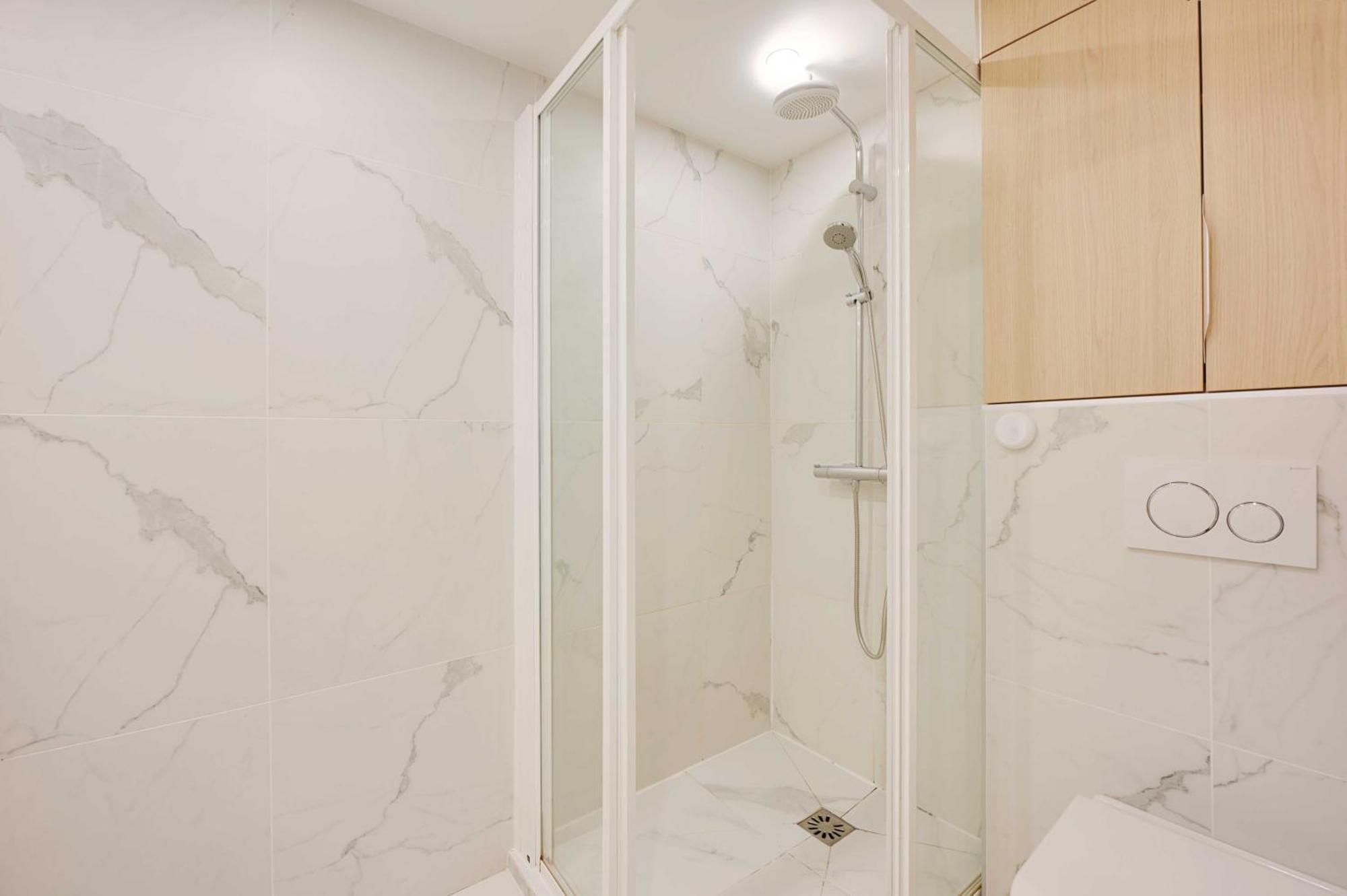 Beautiful Apt -1Br-4P- Tour Eiffel - Invalides Paris Exteriör bild
