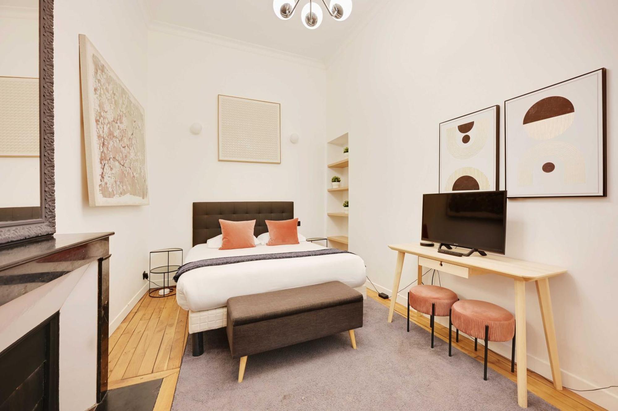 Beautiful Apt -1Br-4P- Tour Eiffel - Invalides Paris Exteriör bild